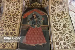 توضیح موزه فرش درباره فرش‌های ناپدیدشدۀ سعدآباد