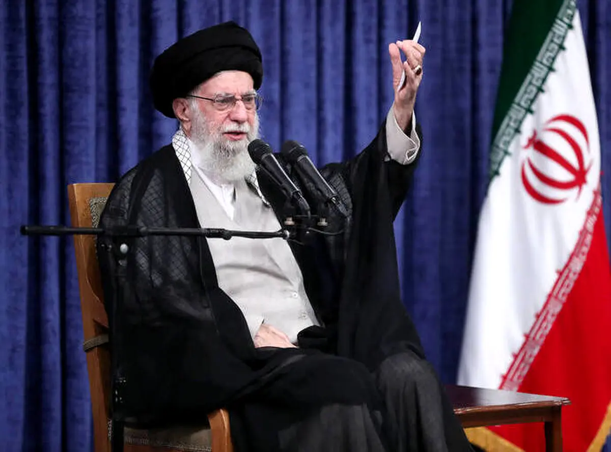 فرق بزرگ ملت ایران با بسیاری از ملت ها از دیدگاه رهبر انقلاب