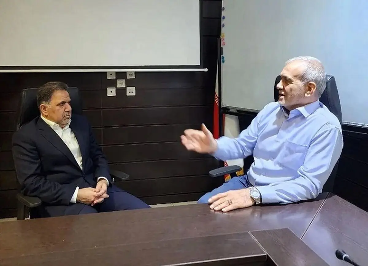 پیشنهاد‌ حضور آنلاین پزشکیان و ترامپ در مذاکرات ژنو