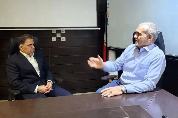 پیشنهاد‌ حضور آنلاین پزشکیان و ترامپ در مذاکرات ژنو