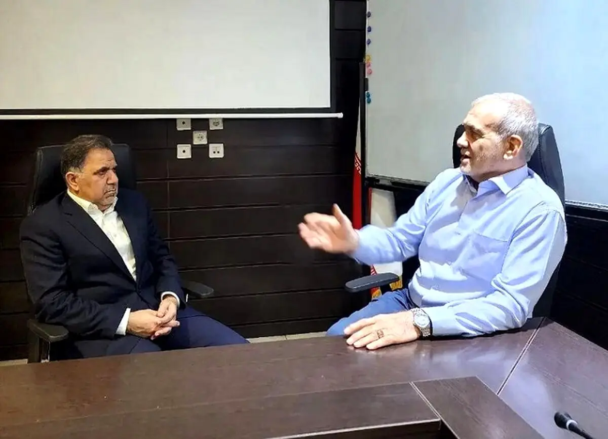 پیشنهاد‌ حضور آنلاین پزشکیان و ترامپ در مذاکرات ژنو