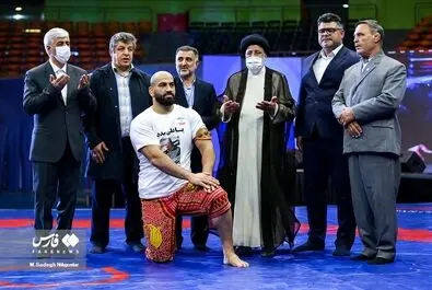 بازوبند پهلوانی