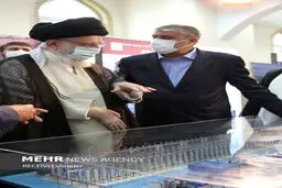 تصاویر حضور رهبر انقلاب در نمایشگاه صنعت هسته‌ای