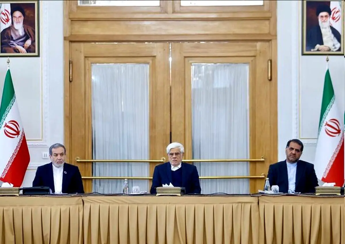 برگزاری جلسه شورای عالی روابط خارجی با حضور عراقچی و عارف