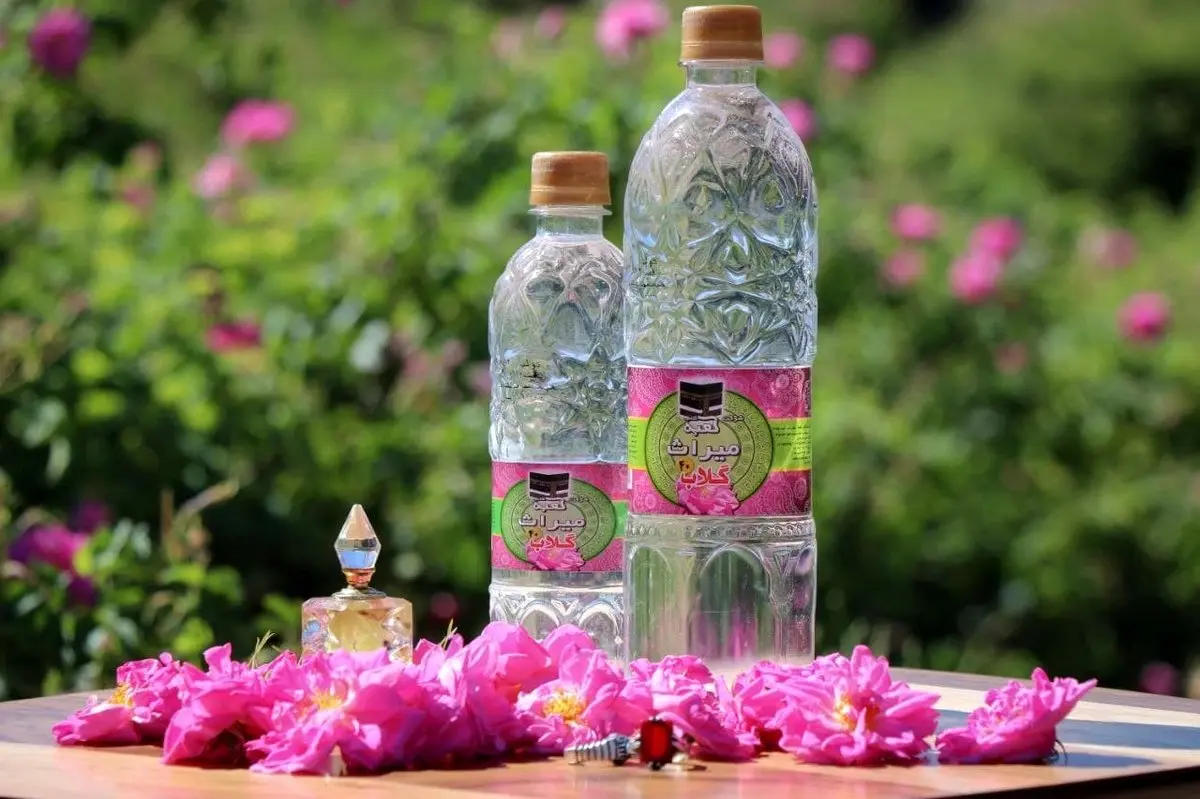 راهنمای خرید گلاب کاشان