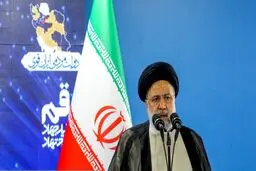 رئیس جمهور: با مردم باید با کرامت برخورد کرد