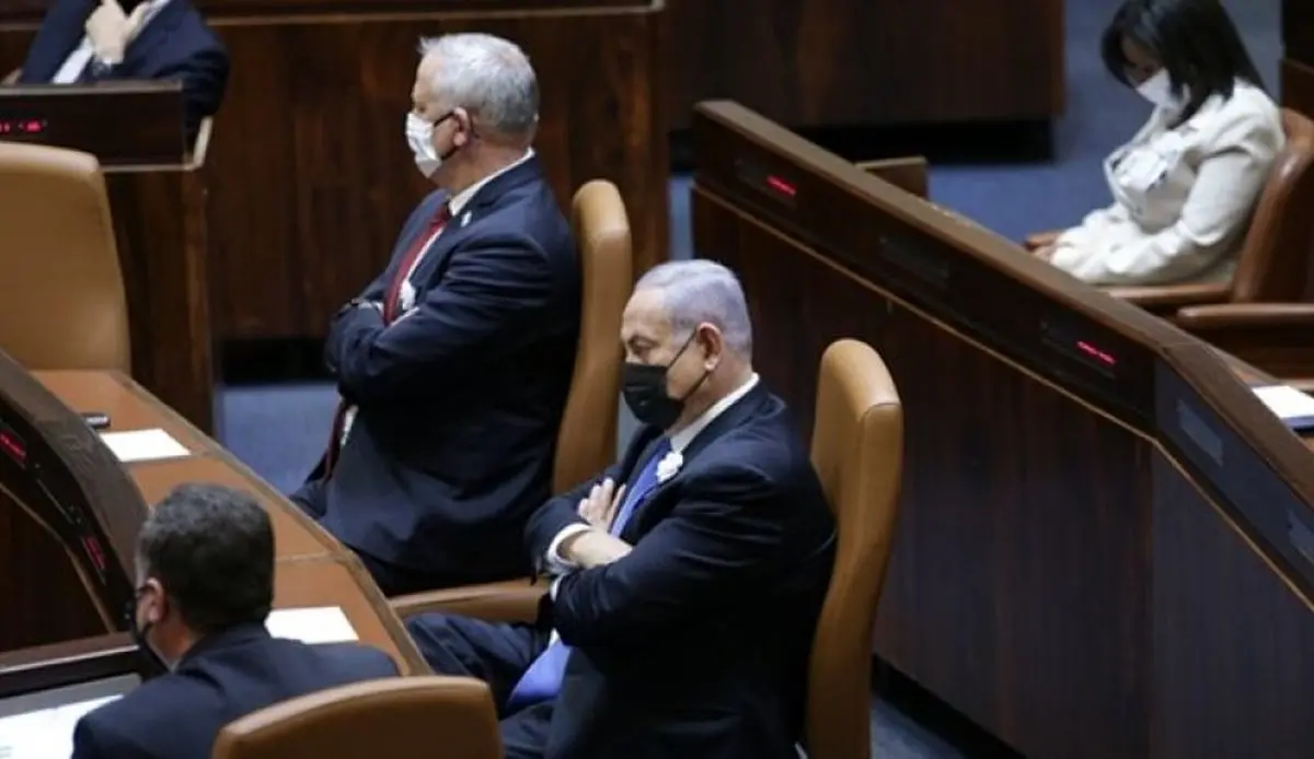 ادامه بحران در رژیم صهیونیستی؛ فریادهای نتانیاهو و گانتز بر سر یکدیگر در کابینه