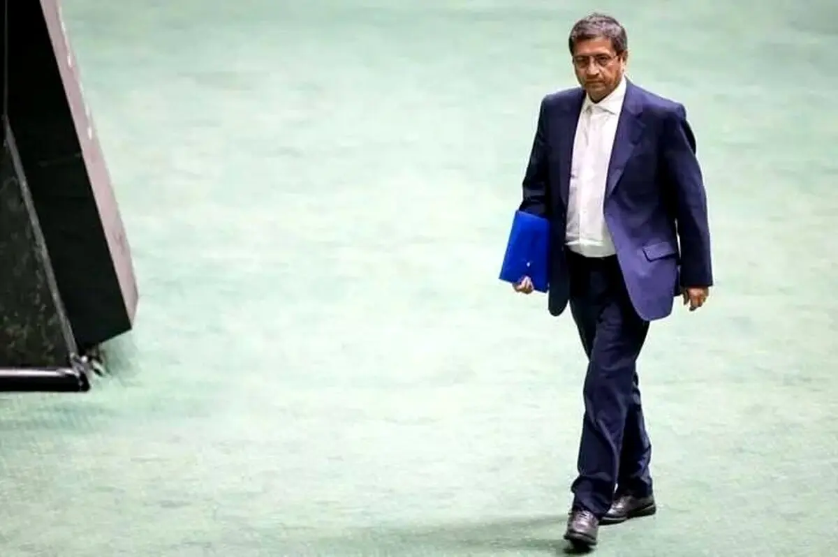 محاکمه ملی برای متهم ارزی| کیهان: همتی اقتصاد را به لجن کشید