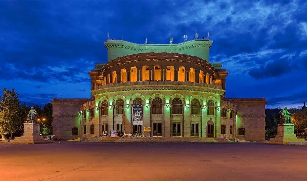 با پروازهای مستقیم به ایروان نگین ارمنستان سفر کنید