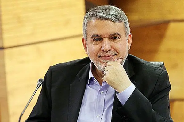 واکنش صالحی امیری به گرفتن وام ۱۳۰۰ میلیارد تومانی فامیلی