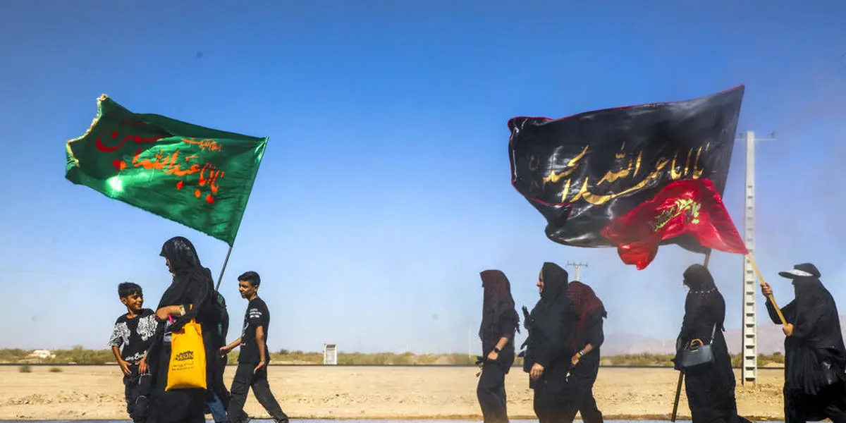 اهتزاز بزرگ‌ترین پرچم‌های اربعین حسینی