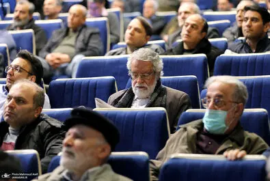 حجتی کرمانی