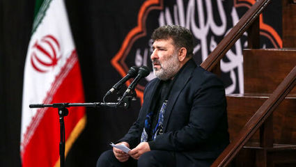  نوحه‌خوانی ‌حدادیان در شام غریبان در حسینیه امام خمینی(ره)