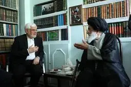 دیدار عارف با پدر شهید آل‌هاشم