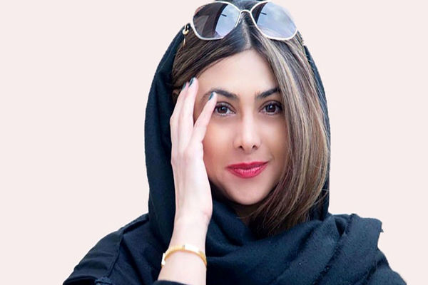 تصاویر آزاده صمدی در نقش سودابه هندی | زمان و ساعت دقیق شروع سریال سووشون 