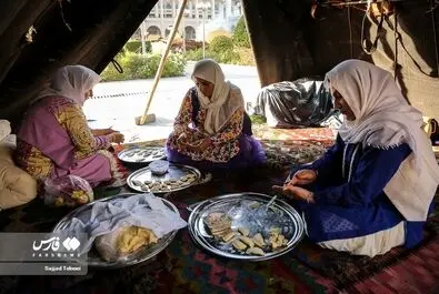  نمایشگاه «روستا آباد»