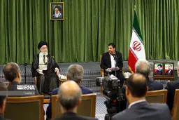 گزارش تصویری دیدار اعضای دولت سیزدهم با رهبر انقلاب