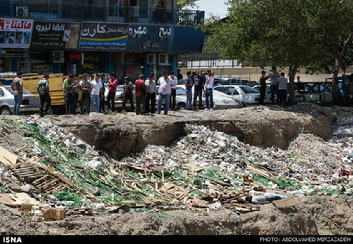 جسد رها شده در پارکینگ یک مجتمع تجاری/تصاویر