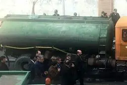 عکس / معاون اول روحانی و استاندار تهران در محل حادثه پلاسکو