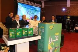 نخستین روغن موتور خودرو پایه گیاهی کشور رونمایی و به بازار عرضه شد