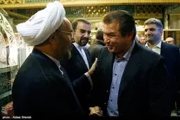 حضور فوتبالیست سابق در مراسم ختم پدر همسر یونسی/عکس
