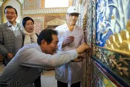 عکس / گشت و گذار رئیس مجلس کره‌جنوبی در اصفهان