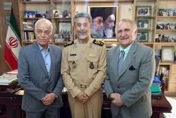 دیدار ما با دریادار سیاری ورزشی نبود/ او یک شخصیت سیاسی اما علاقمند به ورزش است