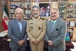 دیدار ما با دریادار سیاری ورزشی نبود/ او یک شخصیت سیاسی اما علاقمند به ورزش است