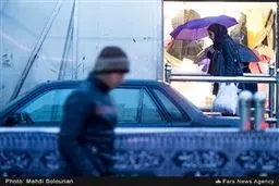 تصاویری از بارش برف پاییزی در تهران