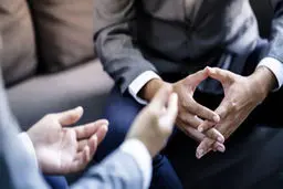 ناگفته‌های مذاکرات ایران و آمریکا در عمان/ فرزاد قاسمی کیست؟