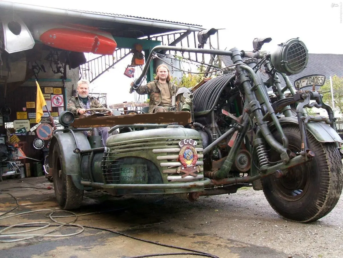 بزرگترین موتورسیکلت جهان/ عکس