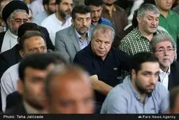 تصاویر/ علی پروین، وحید شمسایی، ضرغامی، رضا هلالی، محمود کریمی و ... در مراسم ختم مادر حاج منصور ارضی