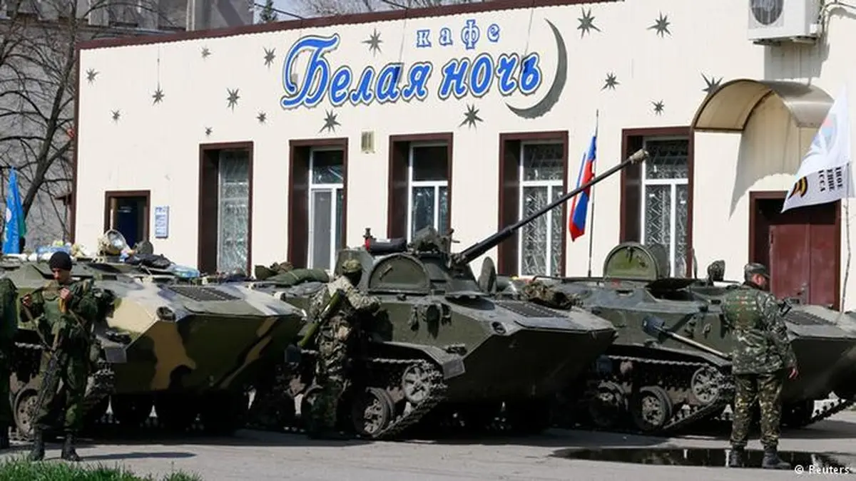 پذیرایی گرم از سربازان روسی در لاذقیه؛ "کافه مسکو" رایگان است