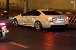 تصادف بنز و بی ام دبلیو در تهران/ عکس