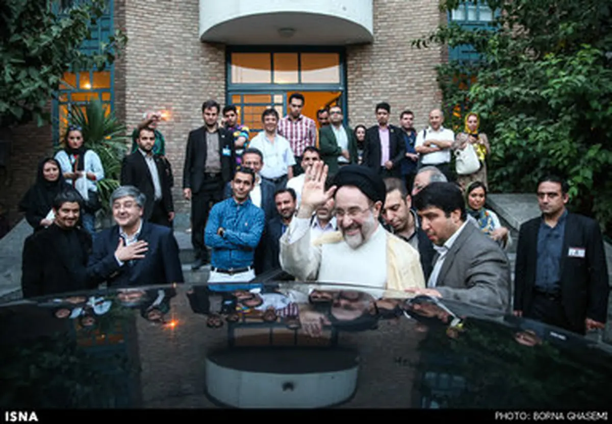 سید محمد خاتمی از خانه هنرمندان بازدید کرد/ تصاویر