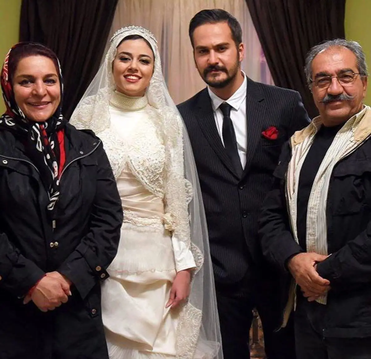 میلاد کی‌مرام در لباس دامادی/عکس