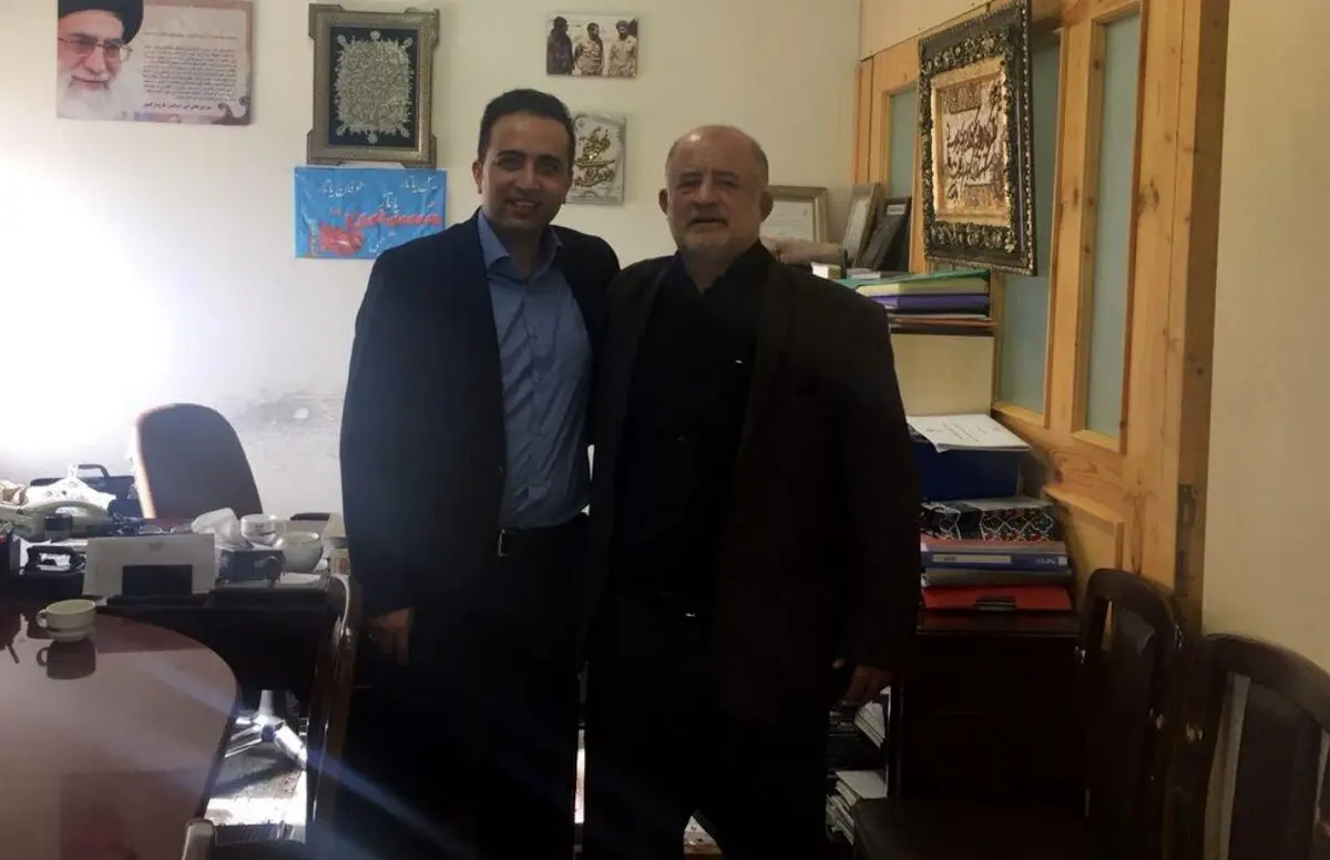 عکس/وکیل بقایی در دفتر قاضی پور!