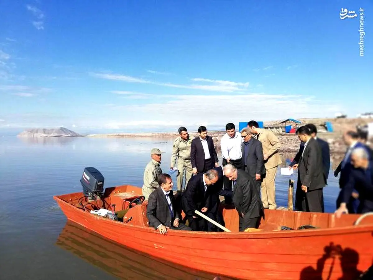 عکس/ بازدید جهانگیری از دریاچه ارومیه