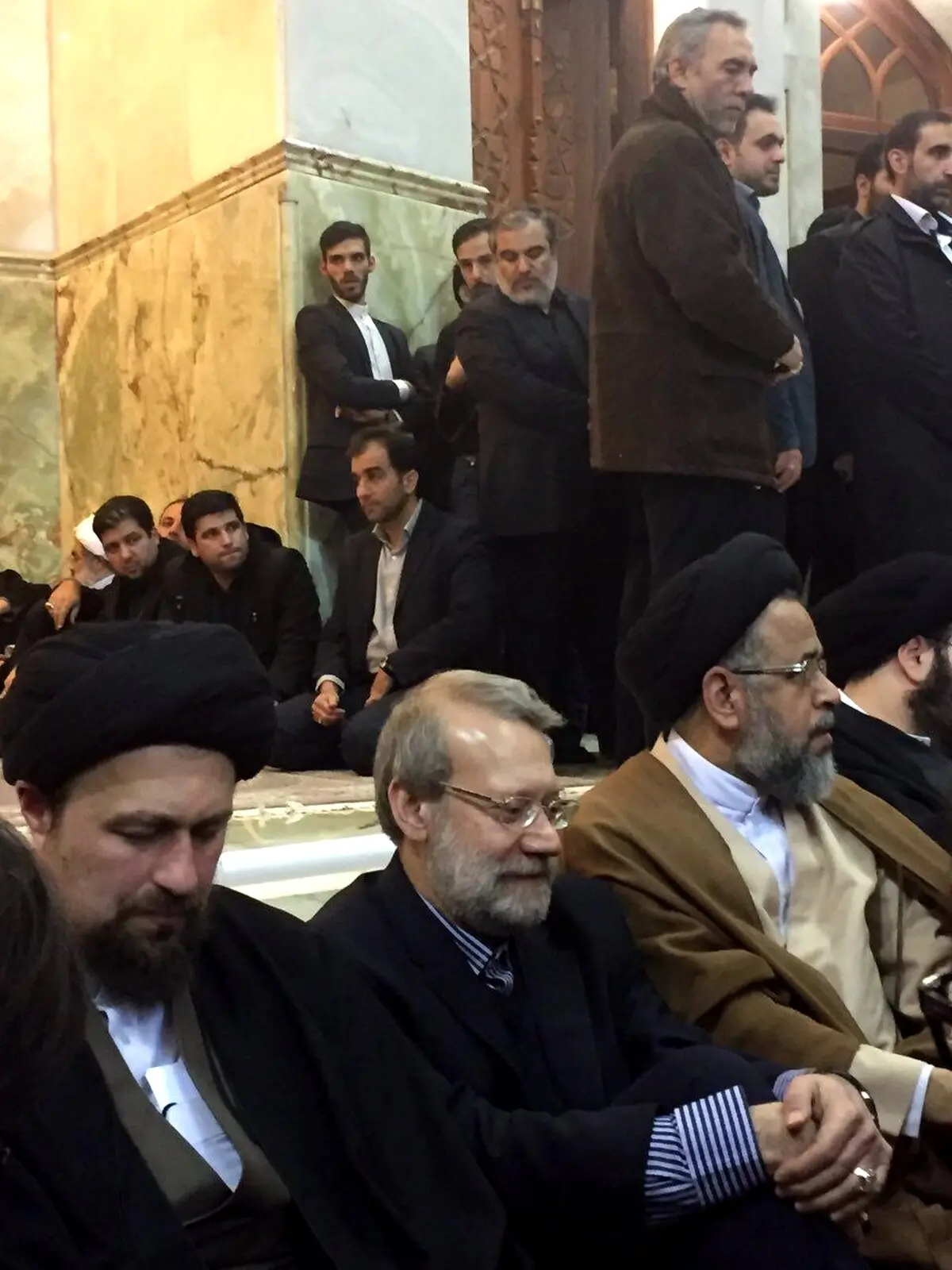 هم‌نشینی علی لاریجانی، سیدحسن خمینی و وزیر اطلاعات/ عکس