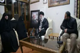رهبر انقلاب در منزل شهید سلیمانی حضور یافتند+ تصاویر و فیلم
