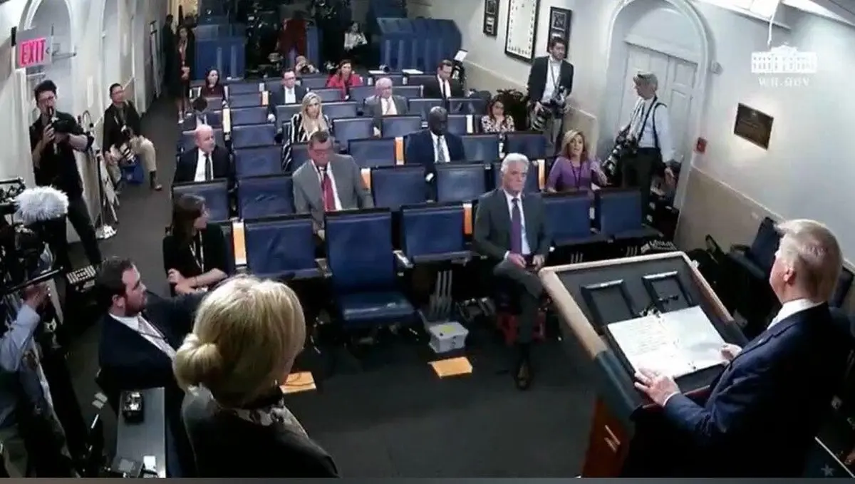 ترامپ بالاخره تسلیم کرونا شد! + عکس