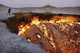 دری به جهنم روی زمین! + عکس