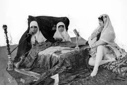 تصاویری از زنان قاجاری در دوره ناصرالدین شاه