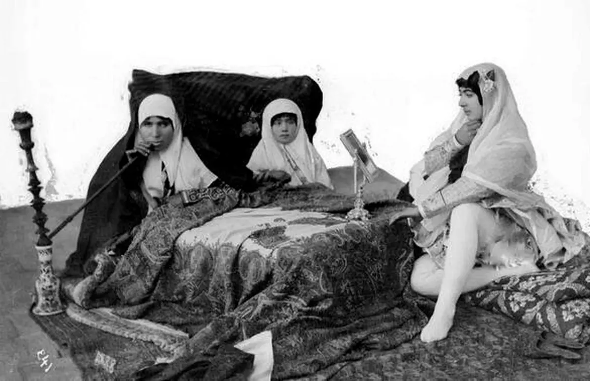 تصاویری از زنان قاجاری در دوره ناصرالدین شاه