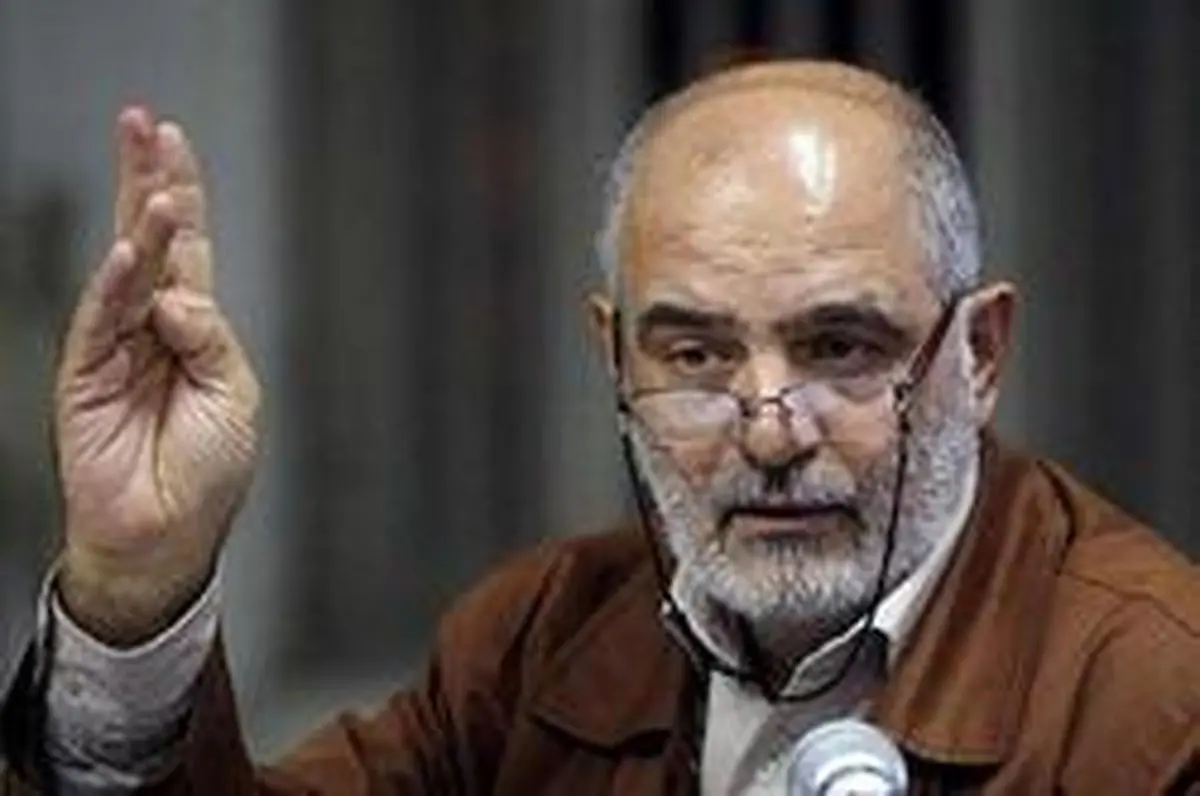 حسین الله‌کرم: در یک لحظه می‌توانیم ۳۵۰۰ نظامی آمریکایی را اسیر بگیریم/روحانی به جای صحبت با کدخدا، اجبارا به صحبت با رعیت برگشت