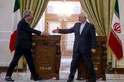 دیدار ظریف و وزیر امور خارجه ایتالیا /گزارش تصویری