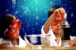 پسربچه ای با بهترین شغل دنیا +عکس