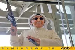 ‫اسلحه کلاشینکف در دست نماینده پارلمان کویت