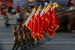 قدرت نمایی بی‌سابقه ارتش چین/تصاویر