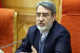 وزیر کشور توضیح داد: نحوه برگزاری نماز عید فطر / بازگشایی حرم های مطهر / برگزاری کنکور سراسری